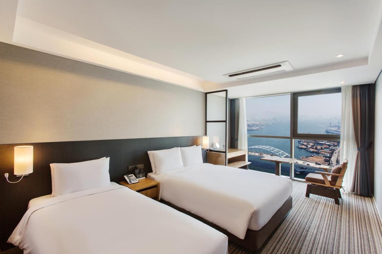 Hotel Adela Busan Exteriör bild