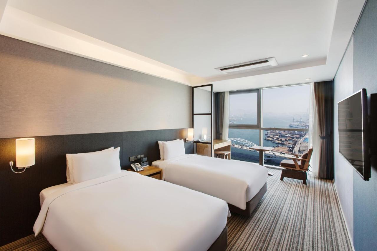 Hotel Adela Busan Exteriör bild