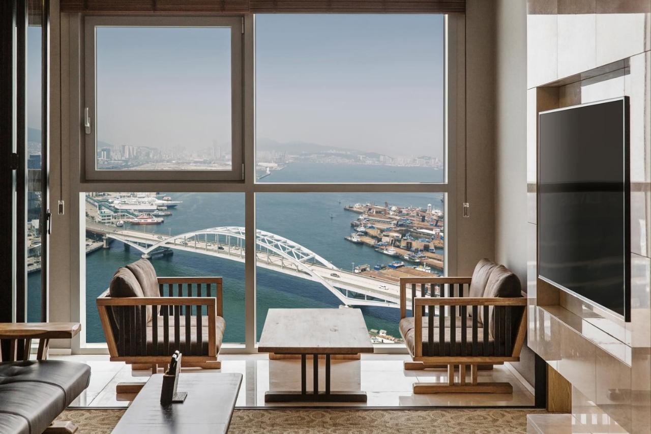 Hotel Adela Busan Exteriör bild